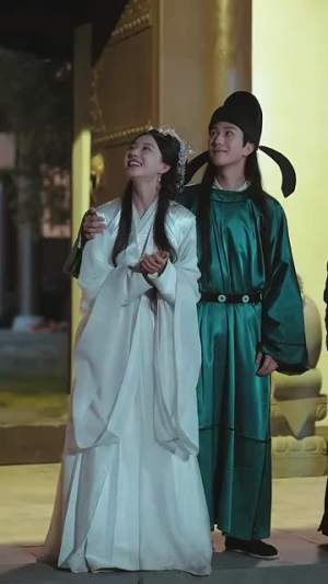 开局女帝盯上了我的彩礼(78集) 开局女帝盯上了我的彩礼(78集)免费观看全集