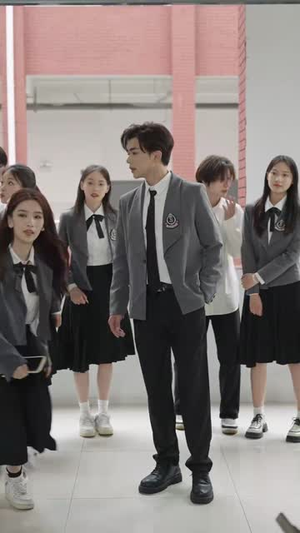 热辣老爸重返18岁（70集）免费短剧看全集