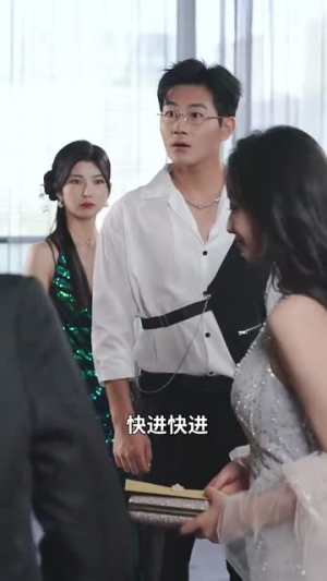 休夫后肥婆在娱乐圈杀疯了（62集）热播短剧排行榜