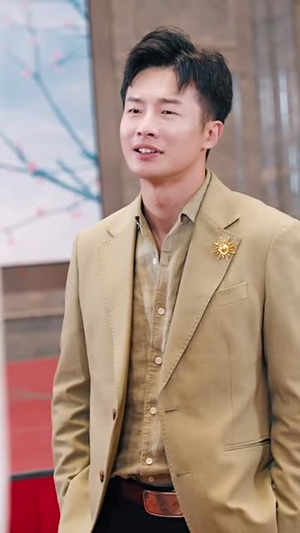 龙组（82集）百万短剧抢先看