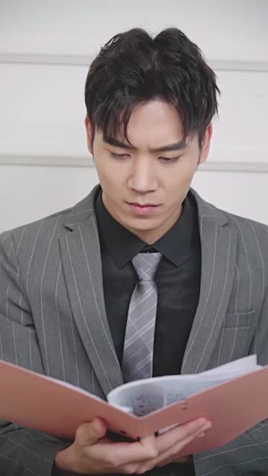 错爱半生（36集）免费短剧片段