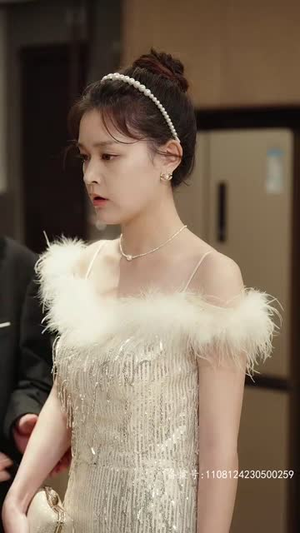 凌少娇宠的实习生掉马甲了（96集）热门短剧推荐。