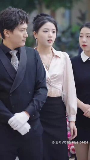 丑妻逆袭，颜值惊艳全球（81集）直接看到大结局