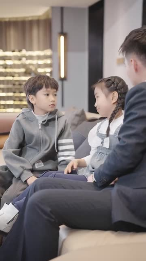 离婚后她怀了帝国总裁的崽（84集）无需充值尽情看