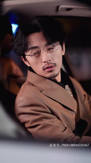 双面主妇（51集）爆火短剧追不停