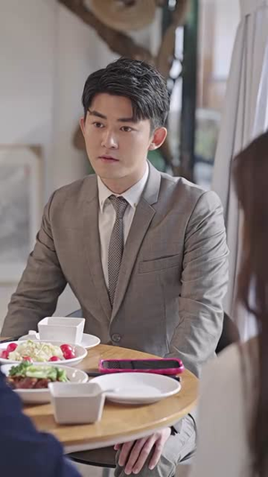 互换后,与渣男他弟恋爱了(100集) 互换后,与渣男他弟恋爱了(100集)亿万短剧抢先看