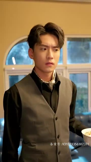 闪婚老公竟然是全球首富（80集）番茄短剧免费看