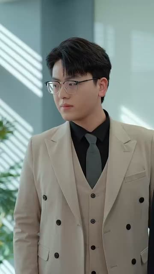 复沦陷之傅总哭红眼（69集）好看又上头短剧