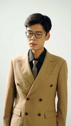 后山的女人（50集）在线播放