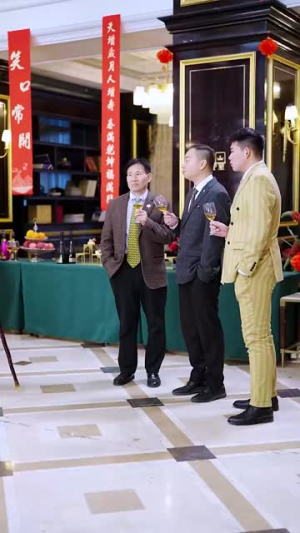 她似星星，光芒万丈（75集）短剧解说全集