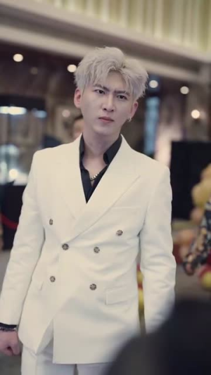 新版：枭龙（71集）贝贝短剧分享