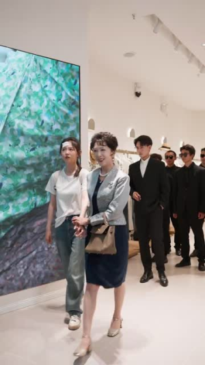 孕期被霸总宠上天(100集) 孕期被霸总宠上天(100集)解说文案