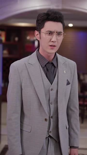 勇敢姐姐向前冲（79集）最新火爆短剧