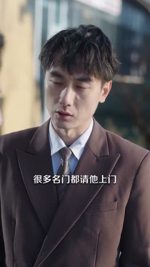 甜蜜意外（100集） 热门短剧推荐