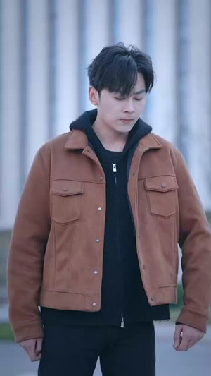 霸道医仙：从扯下女神玉佩开始（82集） 精彩短剧看不停