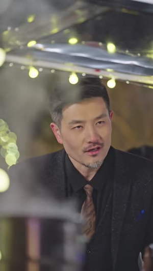 食谱随机刷新，客人馋疯了（174集）短剧热门推荐