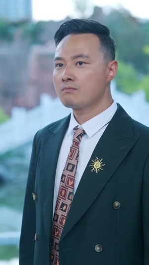 修行三年我成了神医界无敌头头 (77集) 修行三年我成了神医界无敌头头 (77集) 超火短剧抢先看