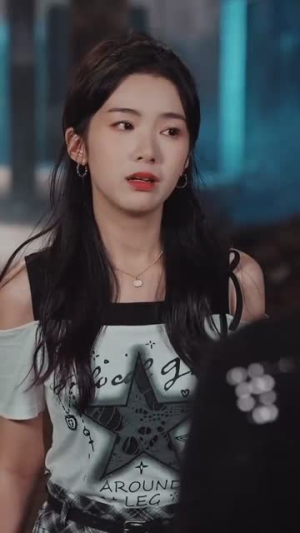 长生万年被曾孙女直播曝光了 (80集) 长生万年被曾孙女直播曝光了 (80集)短剧全集完整版