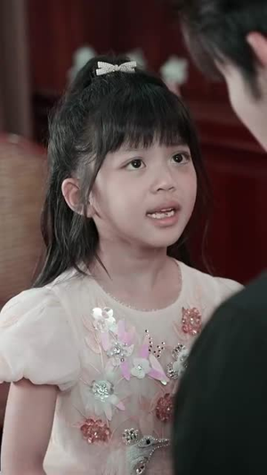 未来女儿找上门助我迎娶白富美 (85集)古装短剧热播