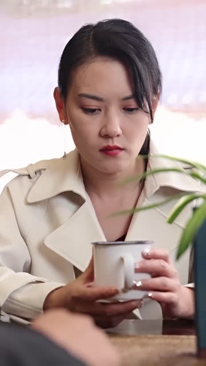 我靠摆摊买下一座岛 (80集) 我靠摆摊买下一座岛 (80集)看到大结局