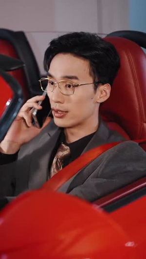 发错表白情话,女老板要跟我领证发错 (79集) 发错表白情话,女老板要跟我领证发错 (79集) 推荐你们也去看