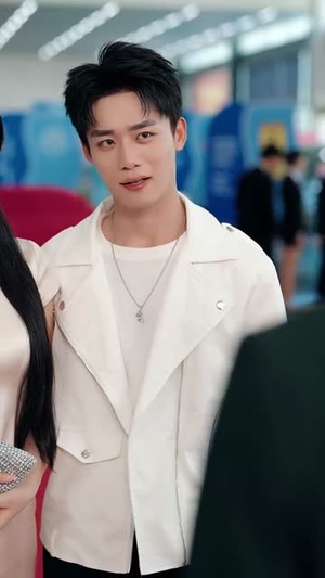 拒给校花买单系统奖励我自己花（105集）短剧追到爽