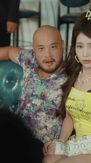 黄金时代1990(77集) 黄金时代1990(77集)短剧解说热门