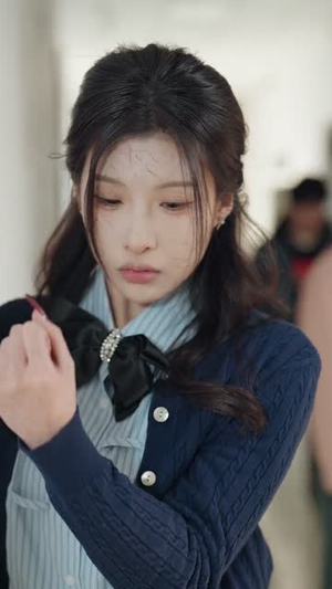 邪祟迷局：重生少年护校花（80集）穿越短剧推荐